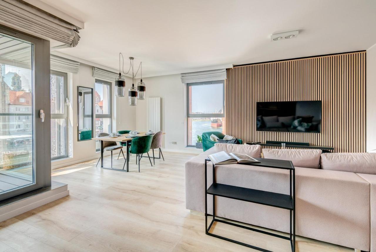 The Black Crane Apartment กดัญสก์ ภายนอก รูปภาพ
