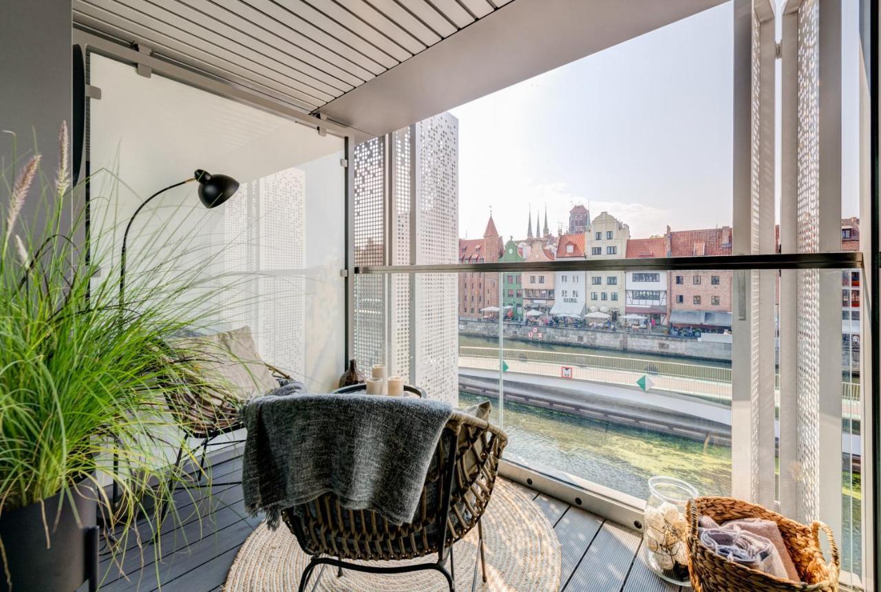 The Black Crane Apartment กดัญสก์ ภายนอก รูปภาพ
