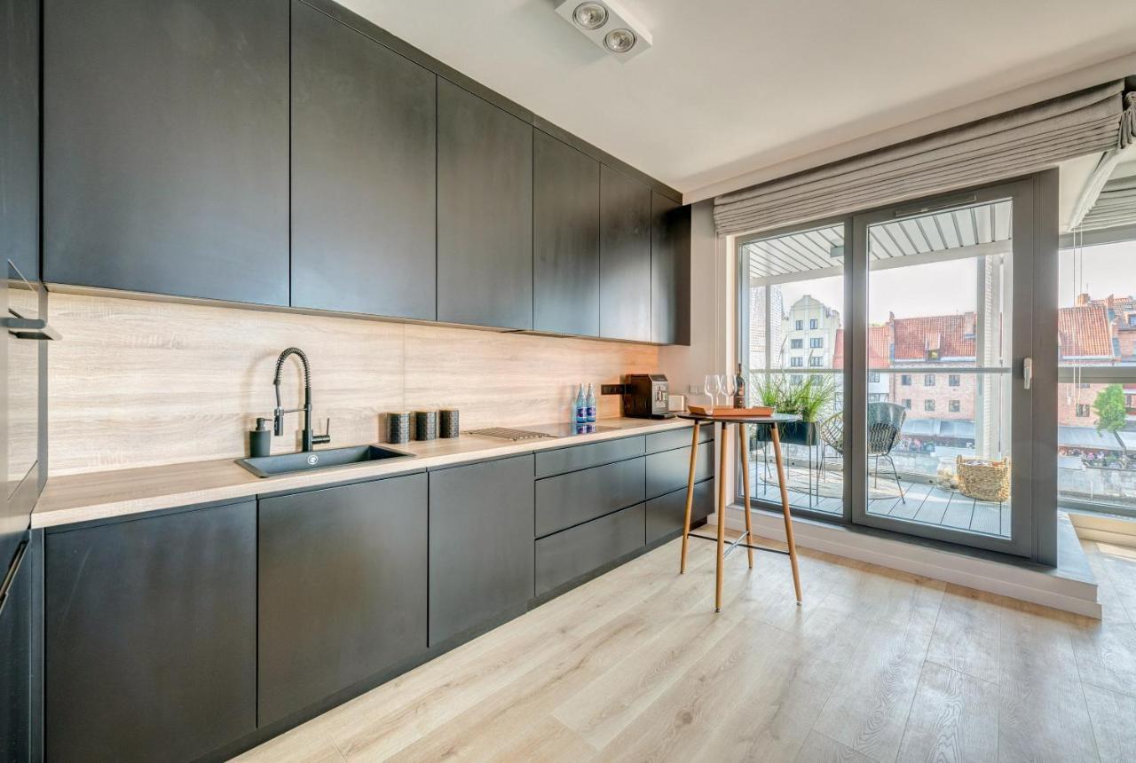 The Black Crane Apartment กดัญสก์ ภายนอก รูปภาพ