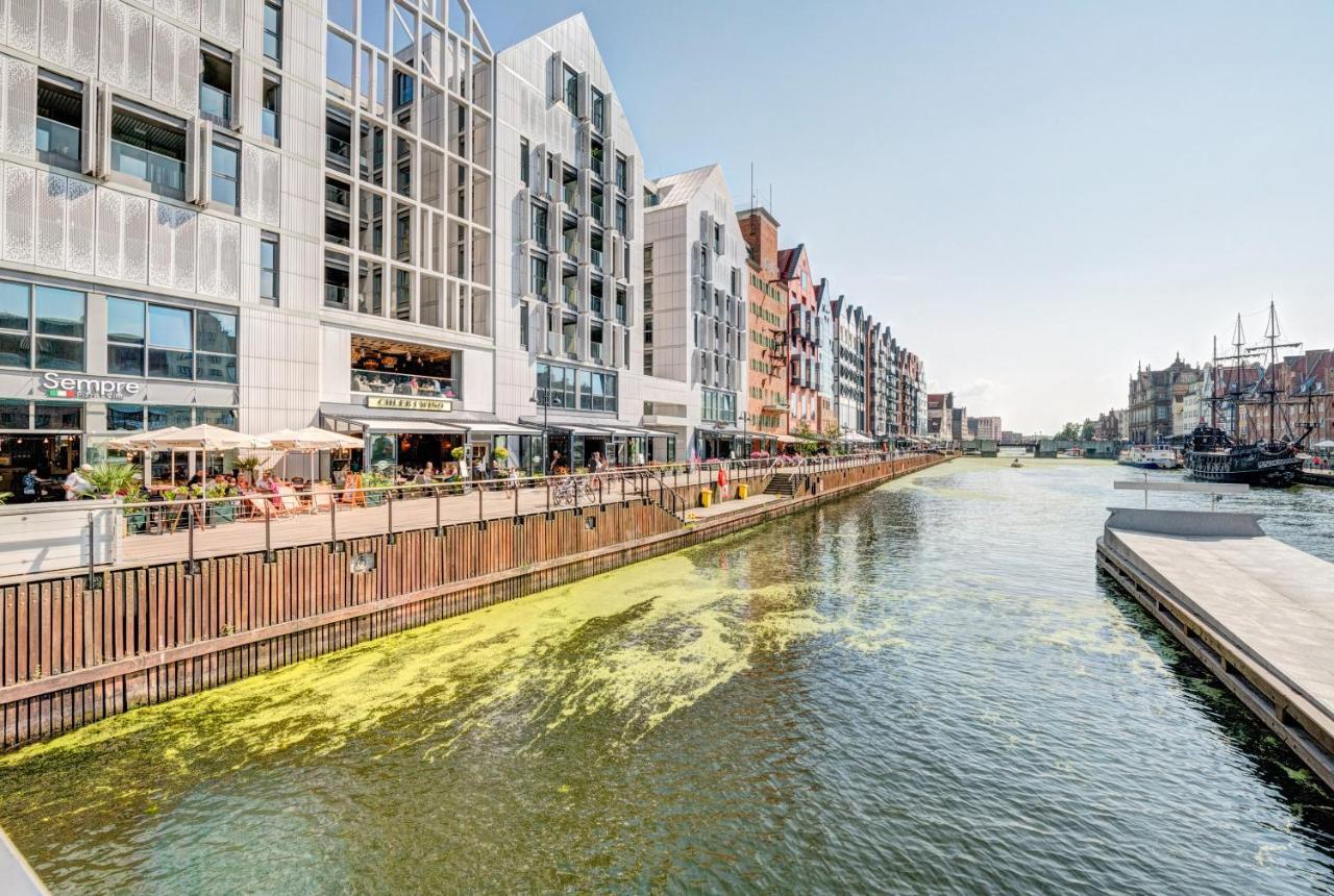 The Black Crane Apartment กดัญสก์ ภายนอก รูปภาพ